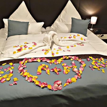 Trip Inn Conference Hotel & Suites ヴェッツラー エクステリア 写真