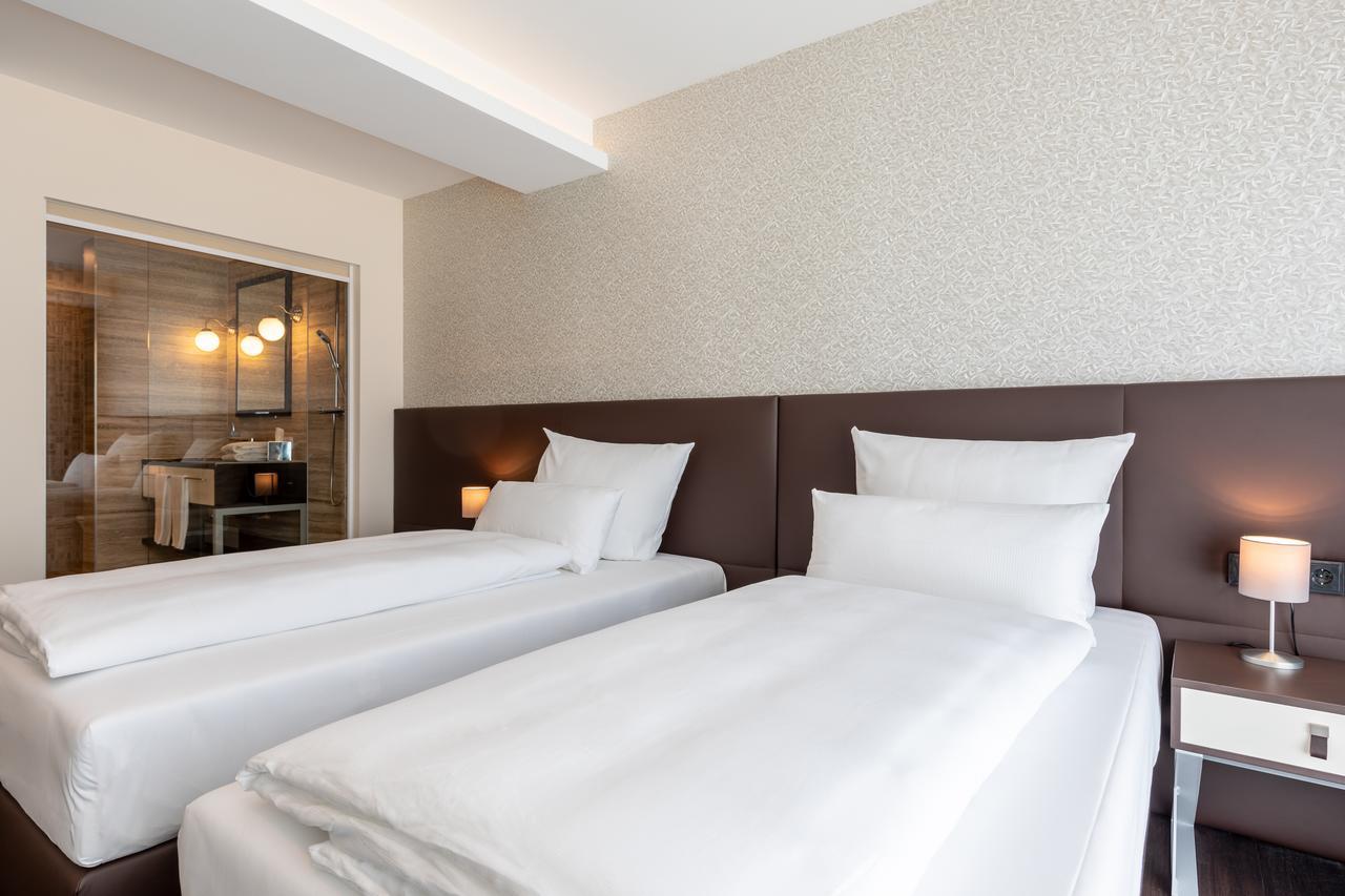 Trip Inn Conference Hotel & Suites ヴェッツラー エクステリア 写真