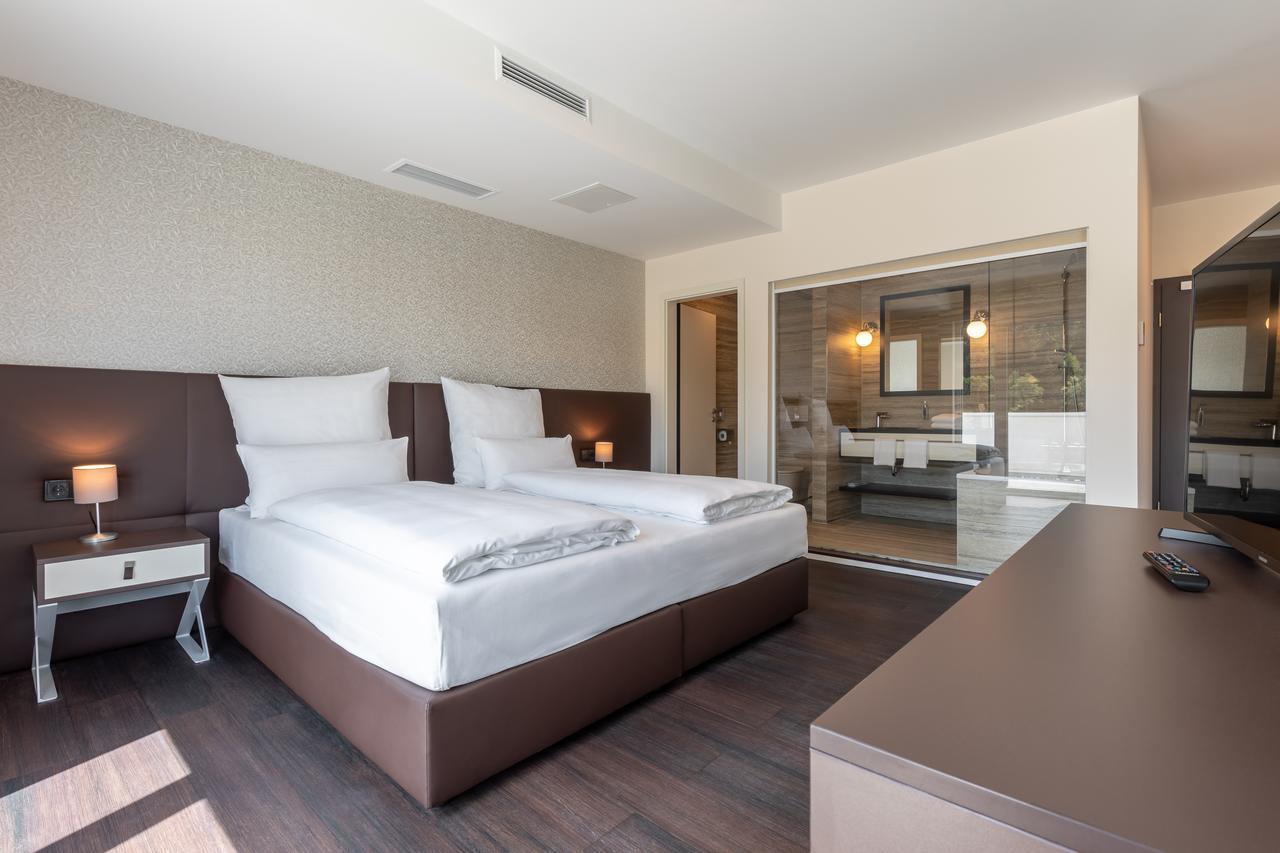 Trip Inn Conference Hotel & Suites ヴェッツラー エクステリア 写真