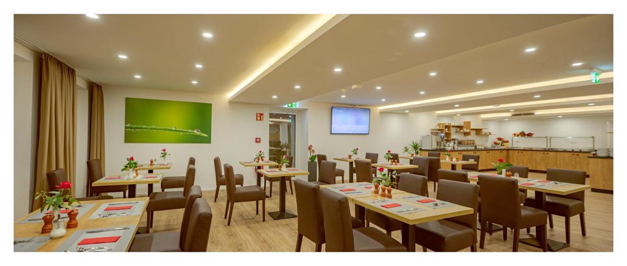 Trip Inn Conference Hotel & Suites ヴェッツラー エクステリア 写真